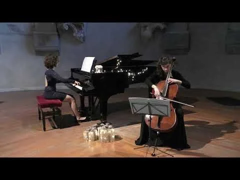 Have yourself a merry little Christmas | Maria Becchis and Chiara Fantino