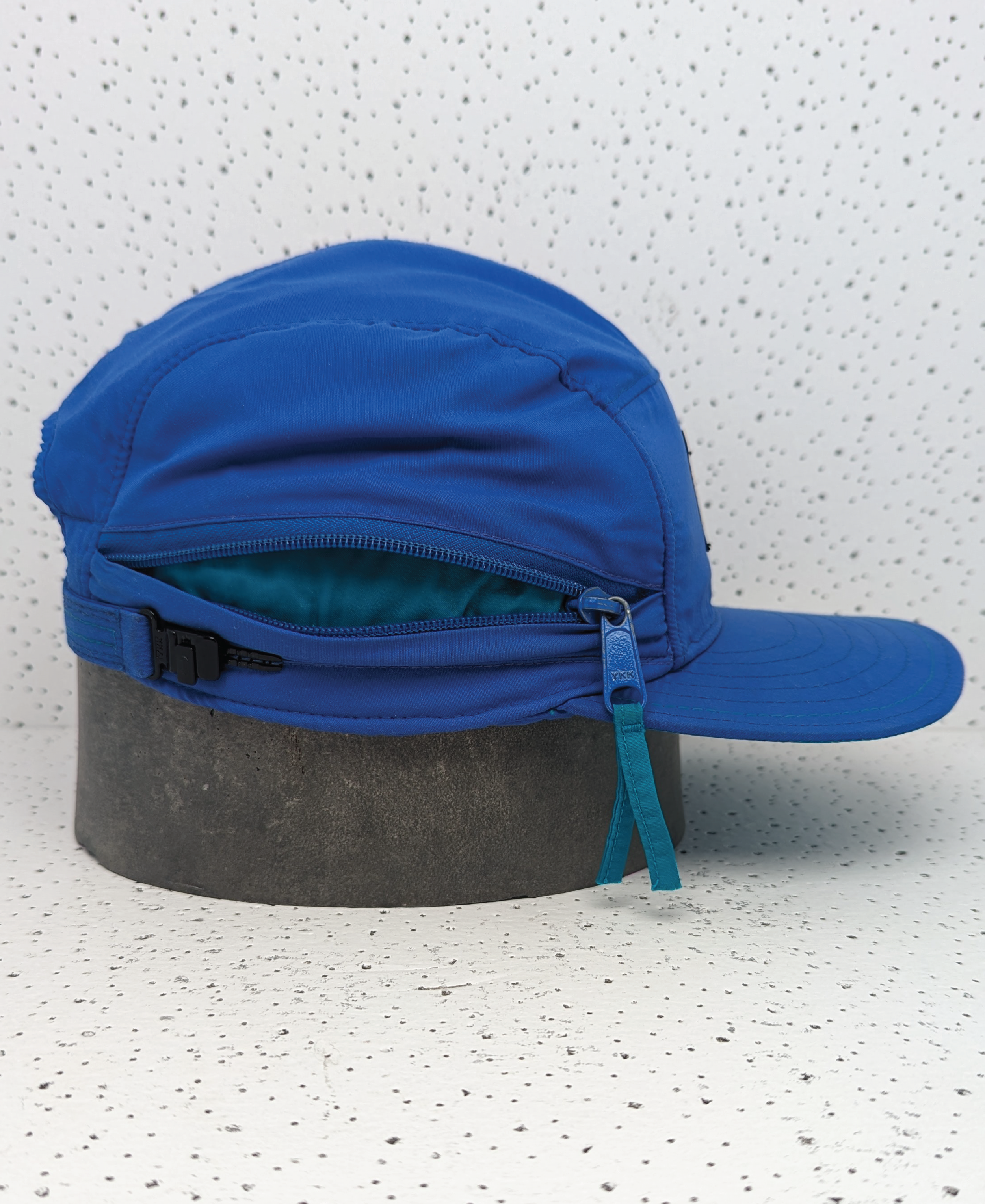 Helly Hansen Posts-05.png