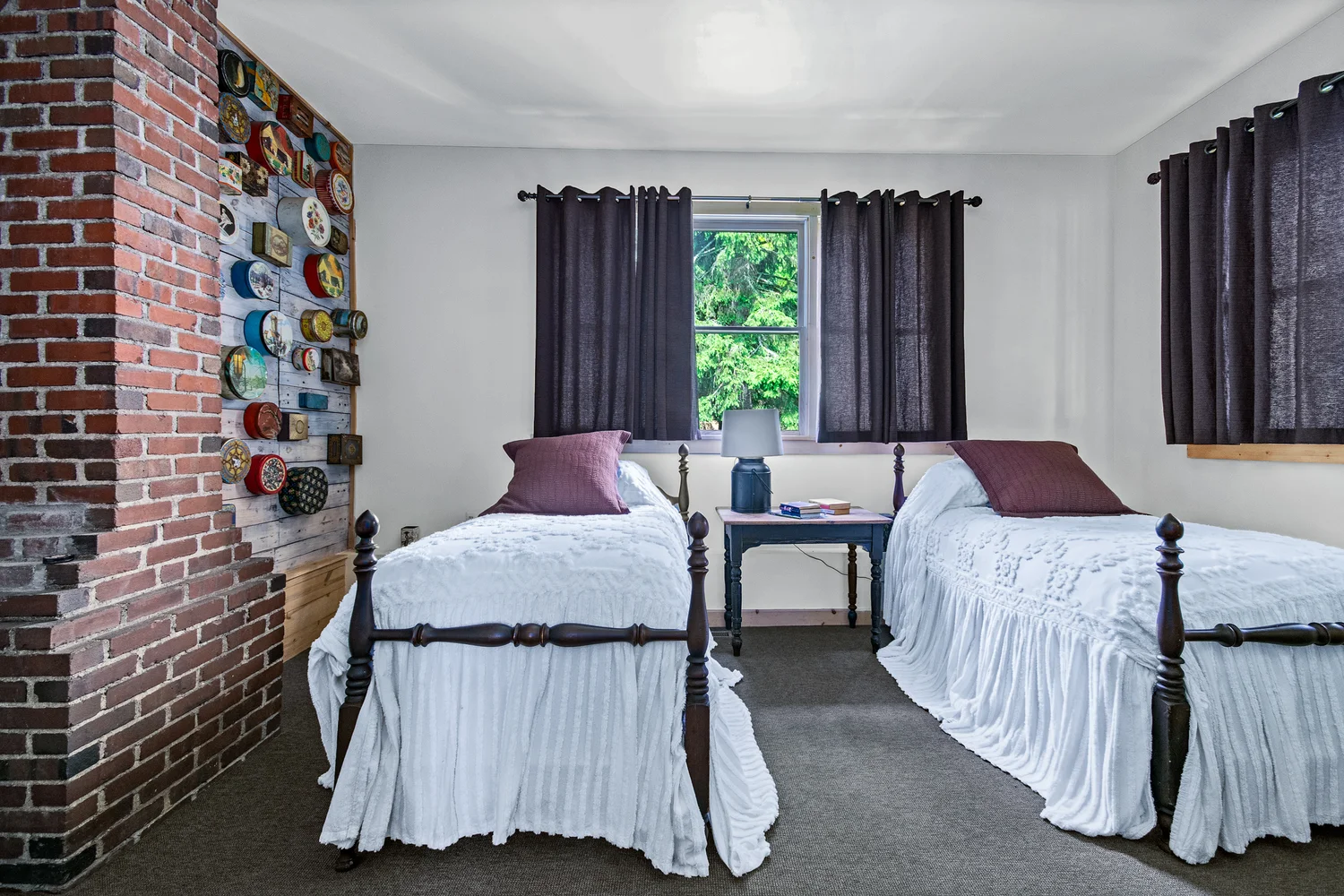 Walpack Cabin room
