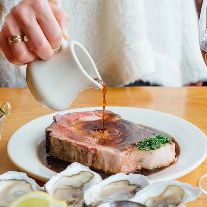 prime rib_au_jus_pour.jpg