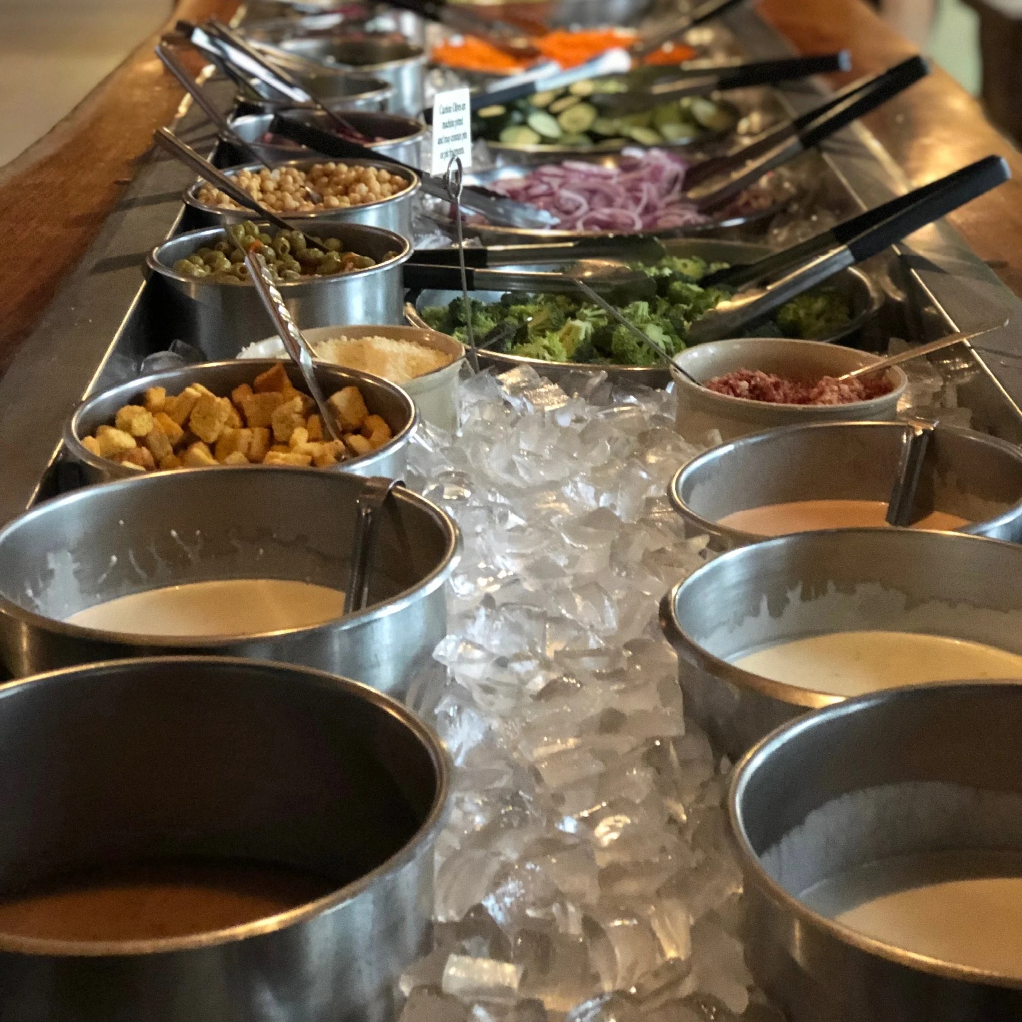 sq-saladbar-0b93.jpg