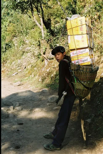 Annabel_Illingworth_Nepal_san_miguel_to_carry.jpg