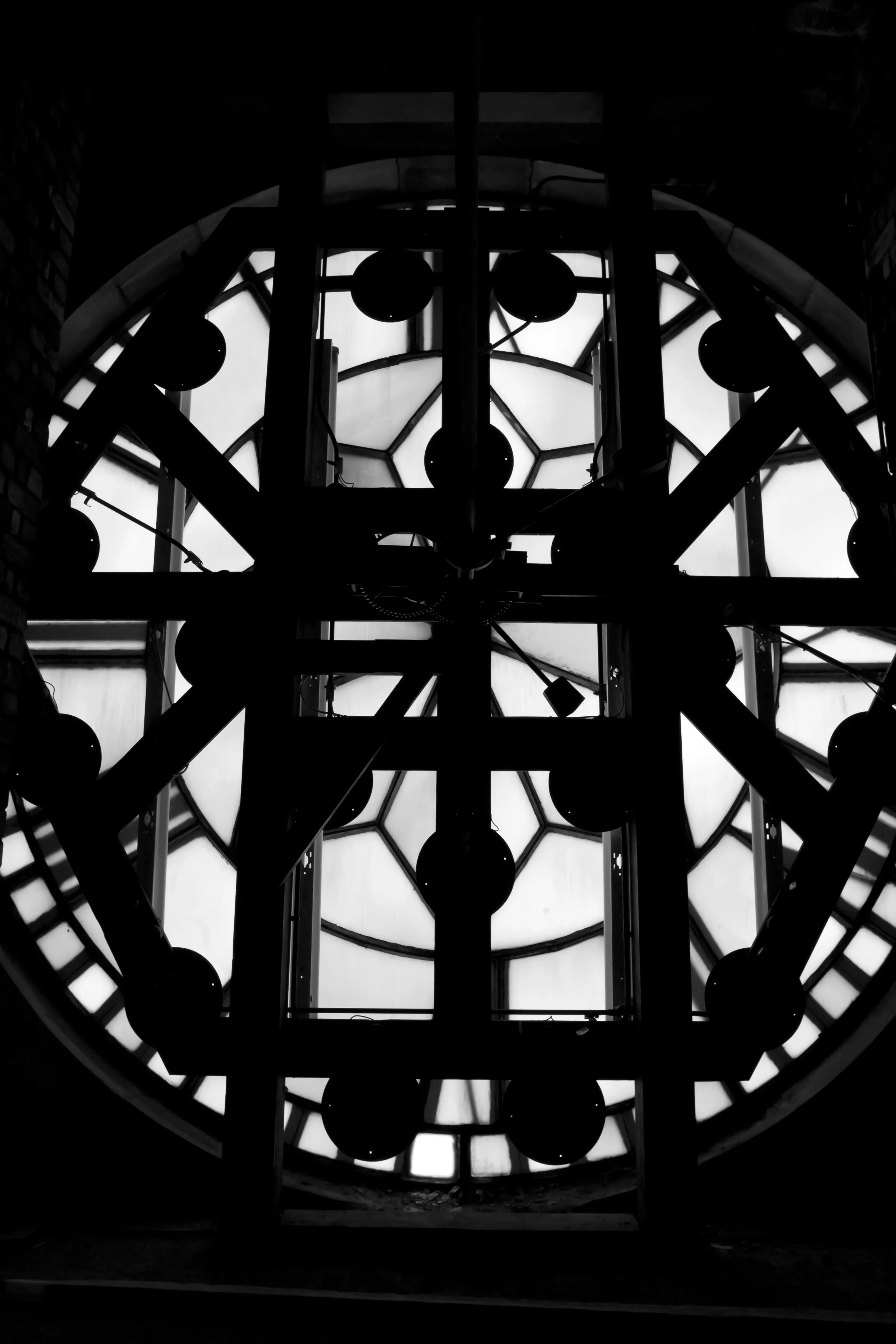 Annabel_Illingworth_Exhibition Edinburgh Rooftops BalmoralClocktowerFace.jpg