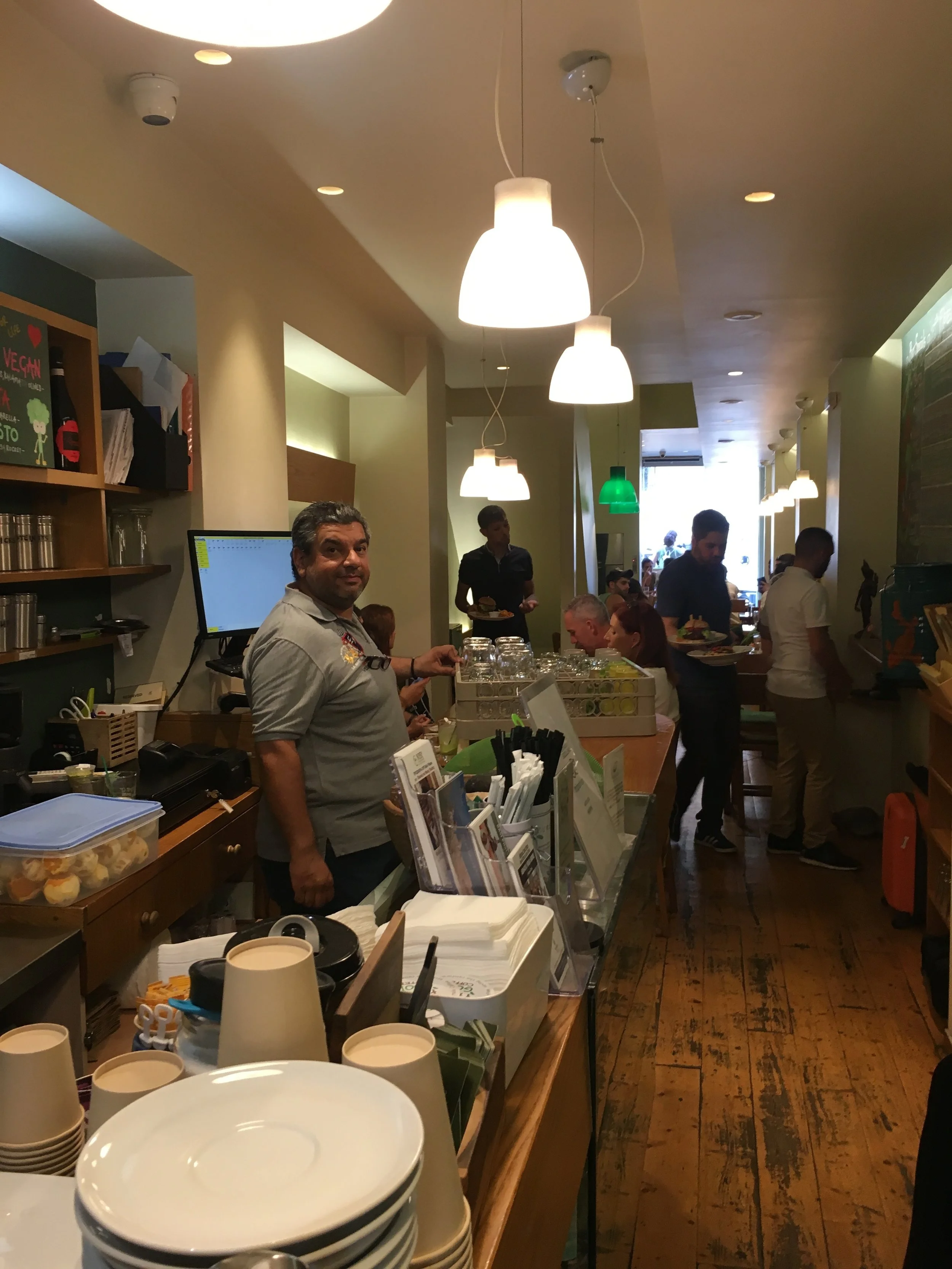 Entry to Avocado Vegetarian in Athens
