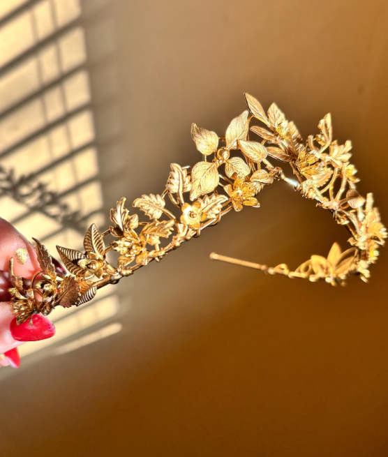 Isla Botanical Leaf Bridal Headpiece