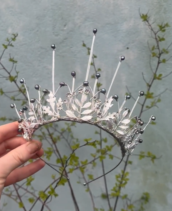 Selene, Freshwater Pearl Bridal Crown