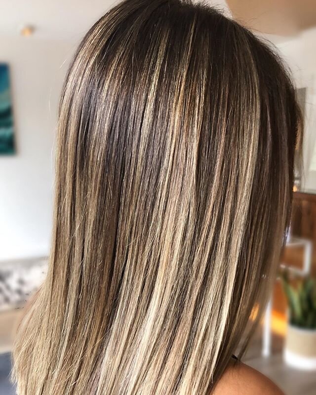 Blonde goals 
Foiliage and teasy lights by Sara