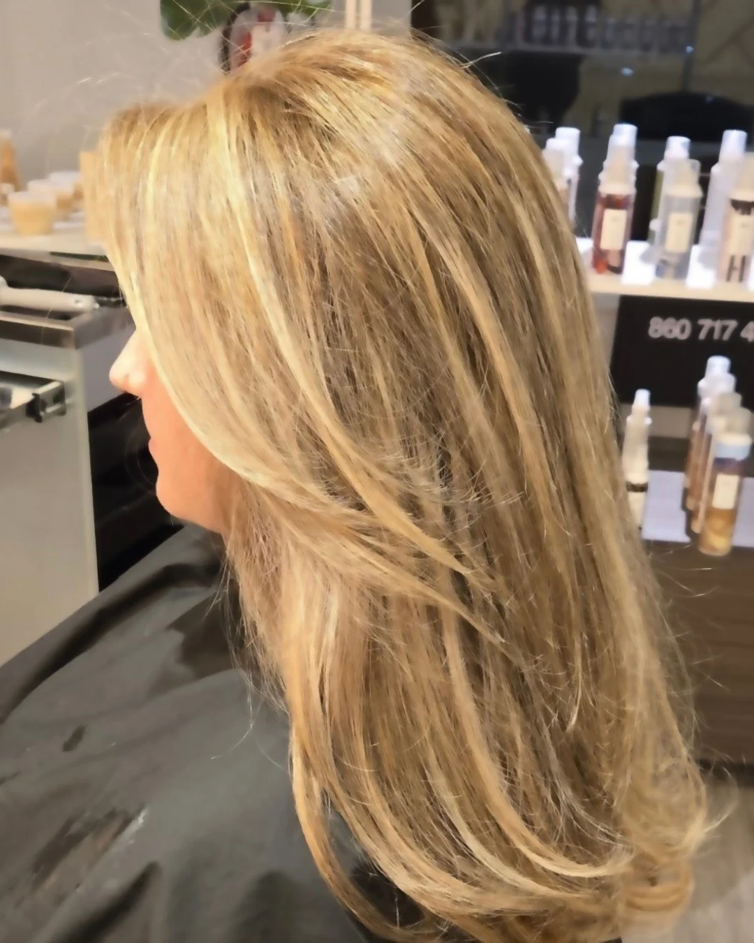 Buttery blonde dreams💛⭐️

Soft , creamy tones with the perfect touch of warmth- this shade melts like sunshine and shines from every angle. Dimensional , glossy and effortlessly luxe...the ultimate glow-up color.
 Hair by Jaime 

#salon27ct #ctsalon