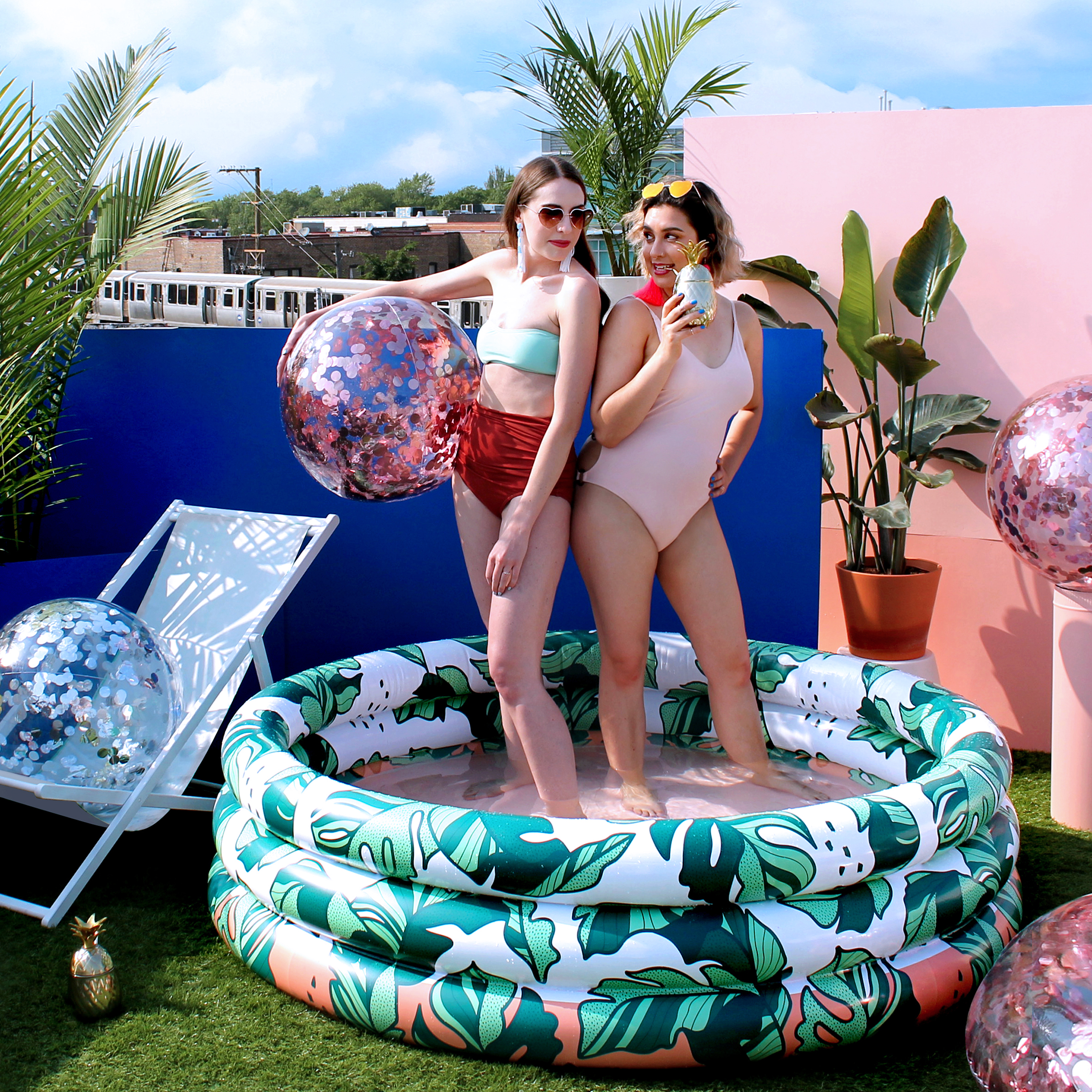 the THAT'S BANANA(LEAVE)S! luxe inflatable pool — MINNIDIP LUXE INFLATABLE  POOLS BY LA VACA