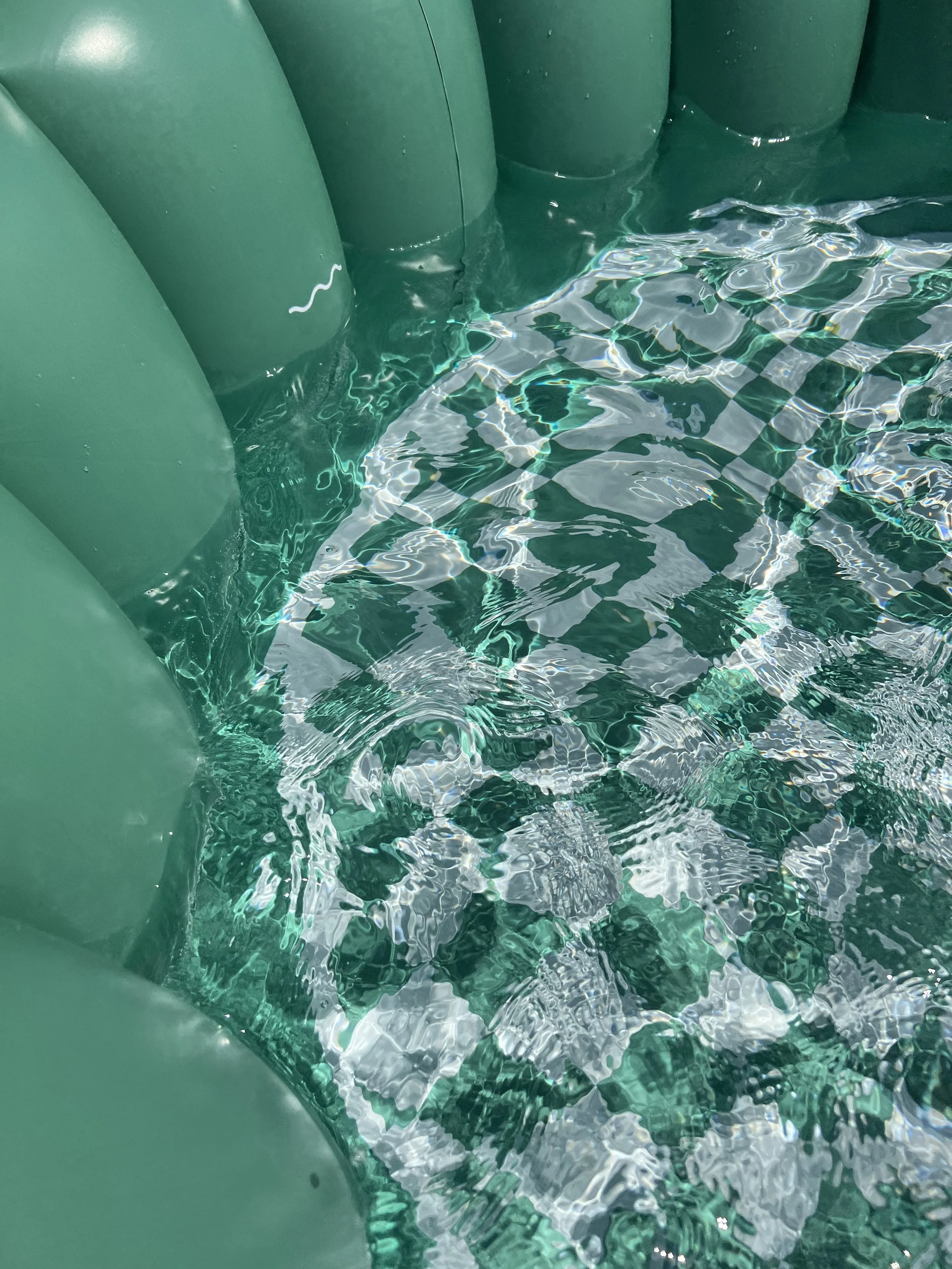 the TOPIARY Luxe Inflatable Pool — MINNIDIP LUXE INFLATABLE POOLS BY LA