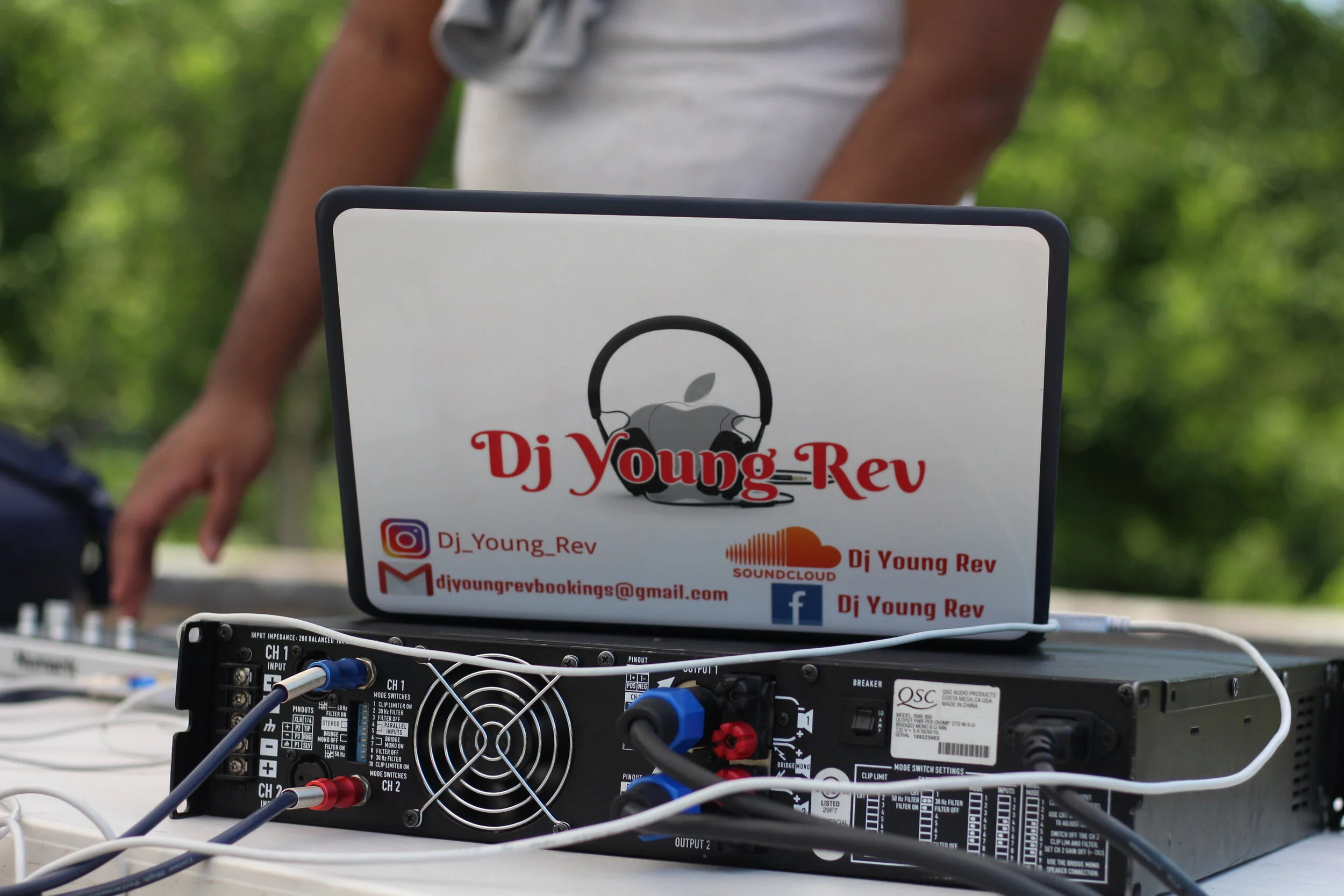 576E658A-524F-47F3-892A-993DBFA88C67