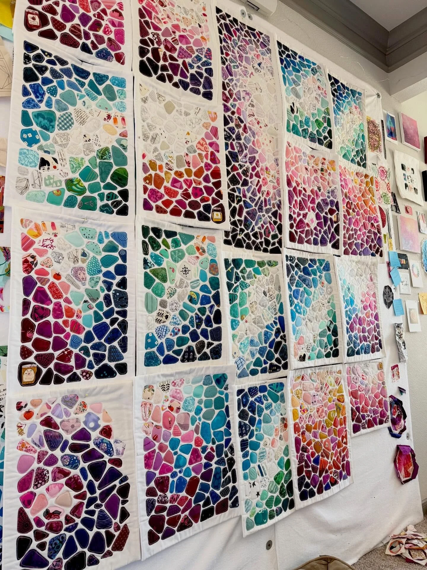 The shop is restocked! If you&rsquo;ve been wanting a seaglass quilt, they&rsquo;re available now ✨

Exhaustedoctopus.com/shop (link in my profile)

#artquilt #quilt #shopdrop