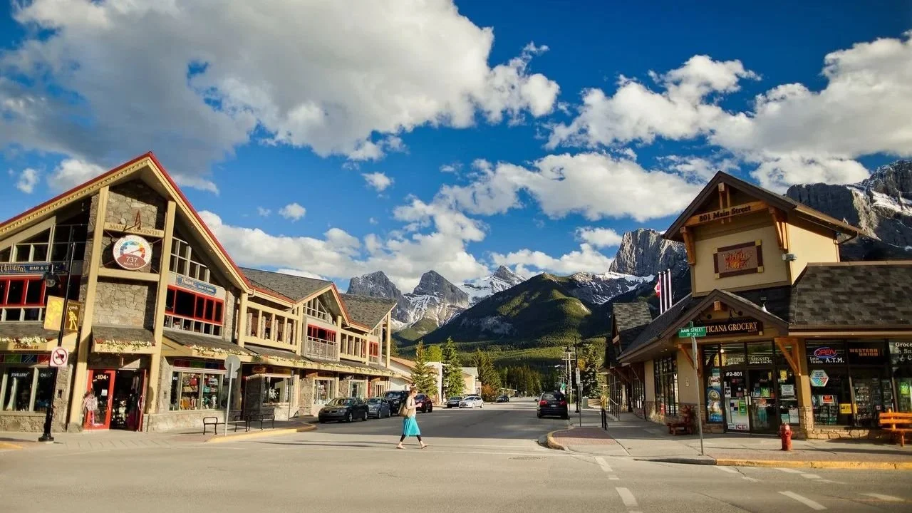 Three Sisters Canmore: Top Things to See and Do Nearby