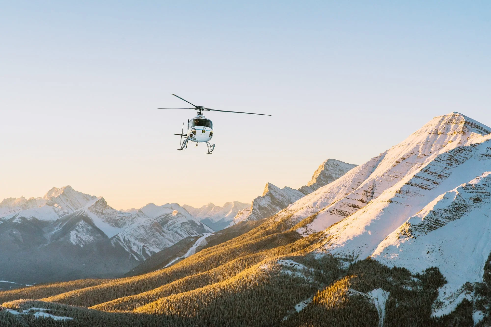 Private Guided Winter Tours - Canadian Rockies Experience — Canadian ...