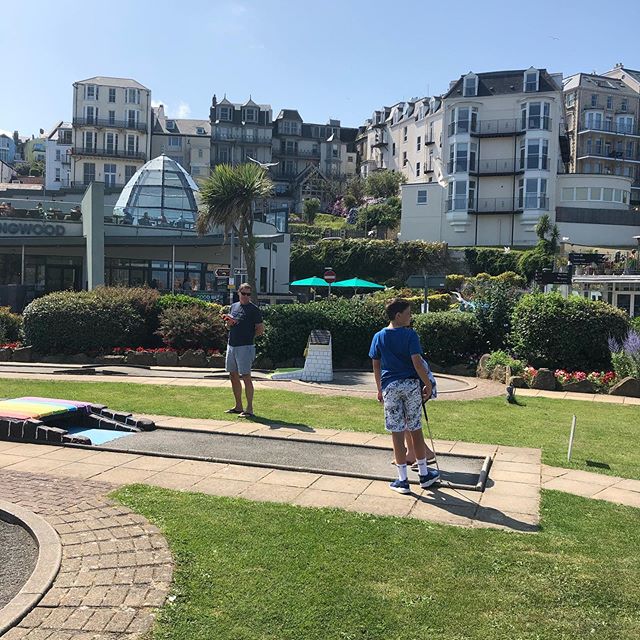 Walked out of the back garden of The Habit for a game of Crazy Golf! #crazygolf #northdevon #ilfracombe