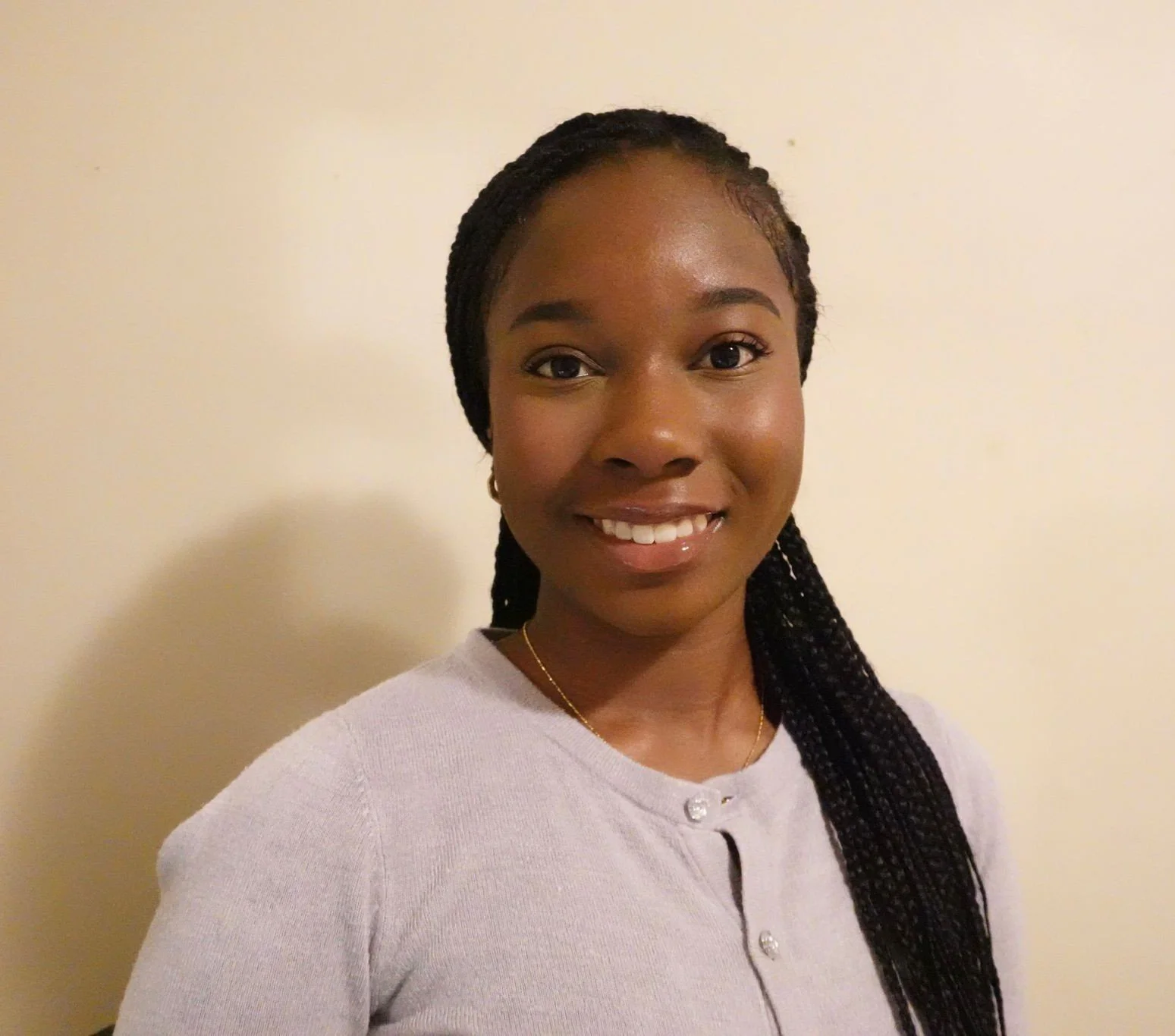 Laila Lothian head shot.jpeg