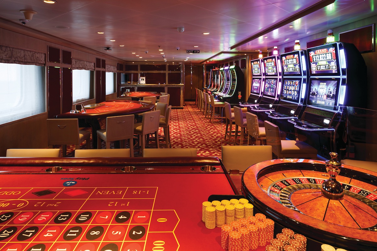 Casino | Silversea Silver Spirit | CruiseReport.jpg