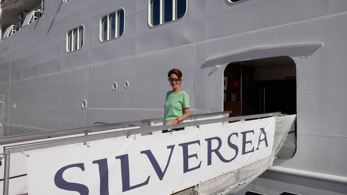 Rickee Richardson disembarks in Roadtown | Silversea Silver Spirit | CruiseReport.jpg