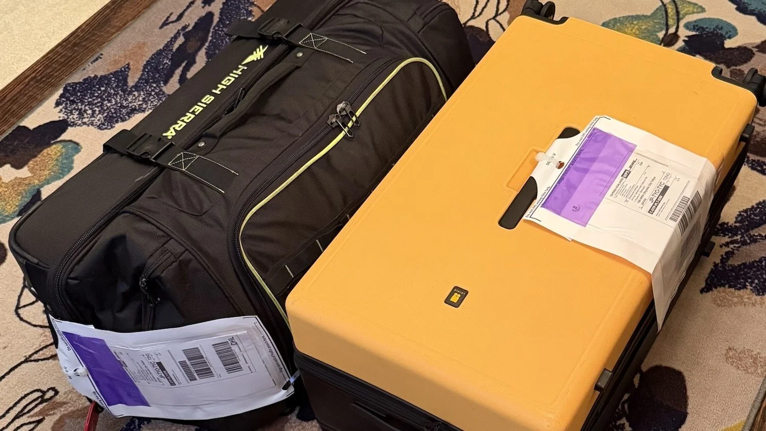 Ship&amp;Play Luggage Delivery Service