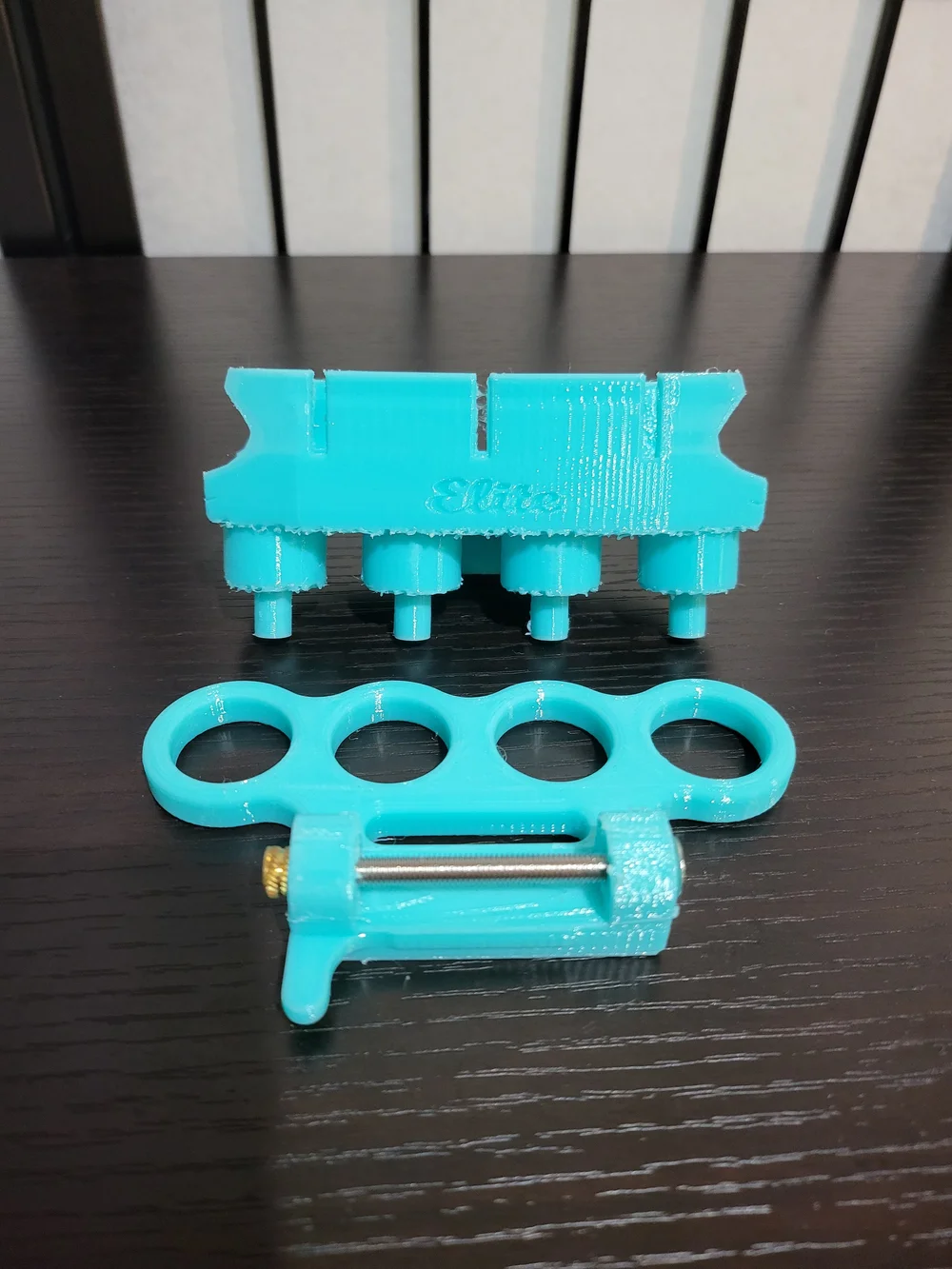 Shred Knuckles Grab Handle + Flash Light Holder — Elite Customs OW