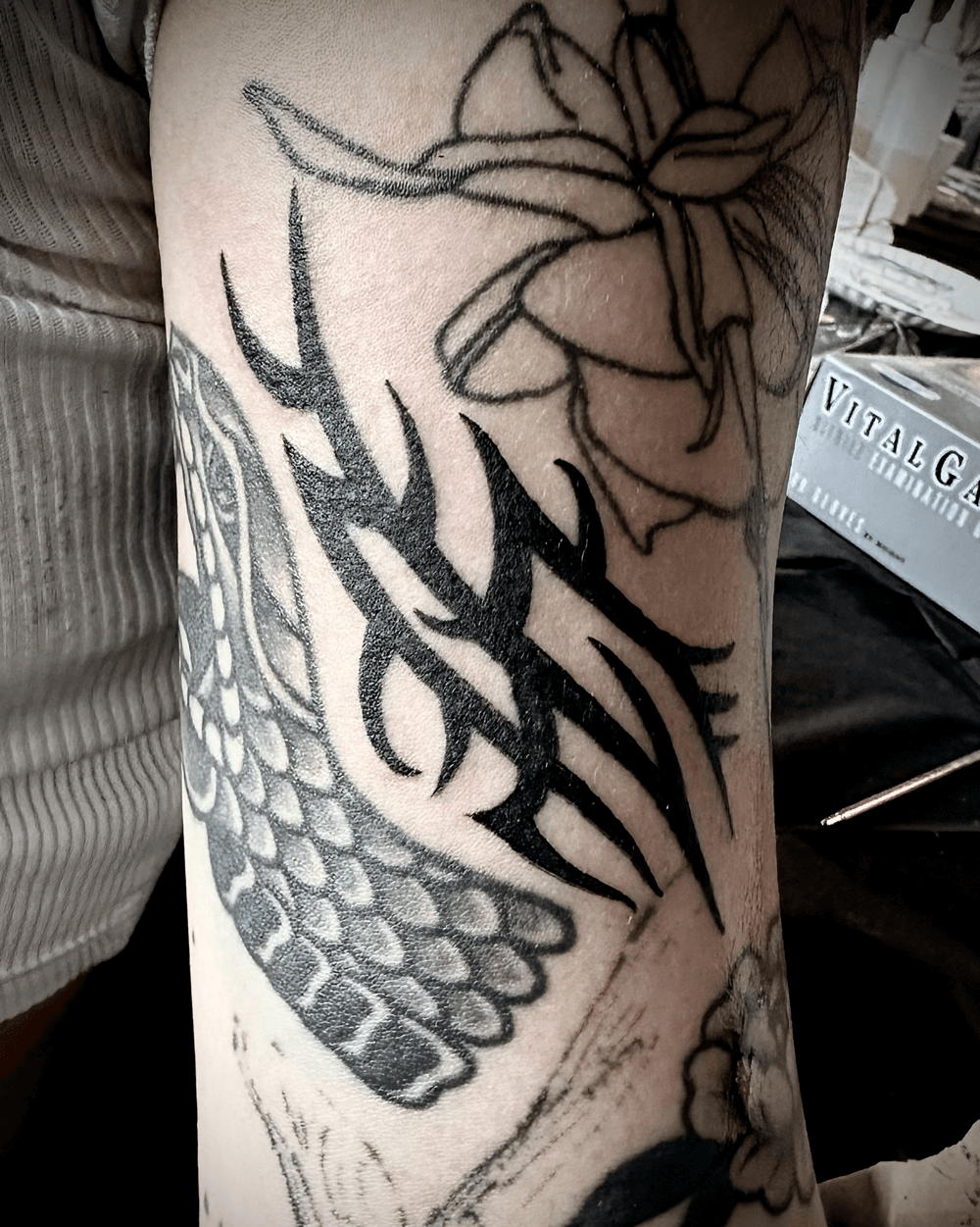 Tribal-Tattoo-in-Solid-Black-on-arm.png