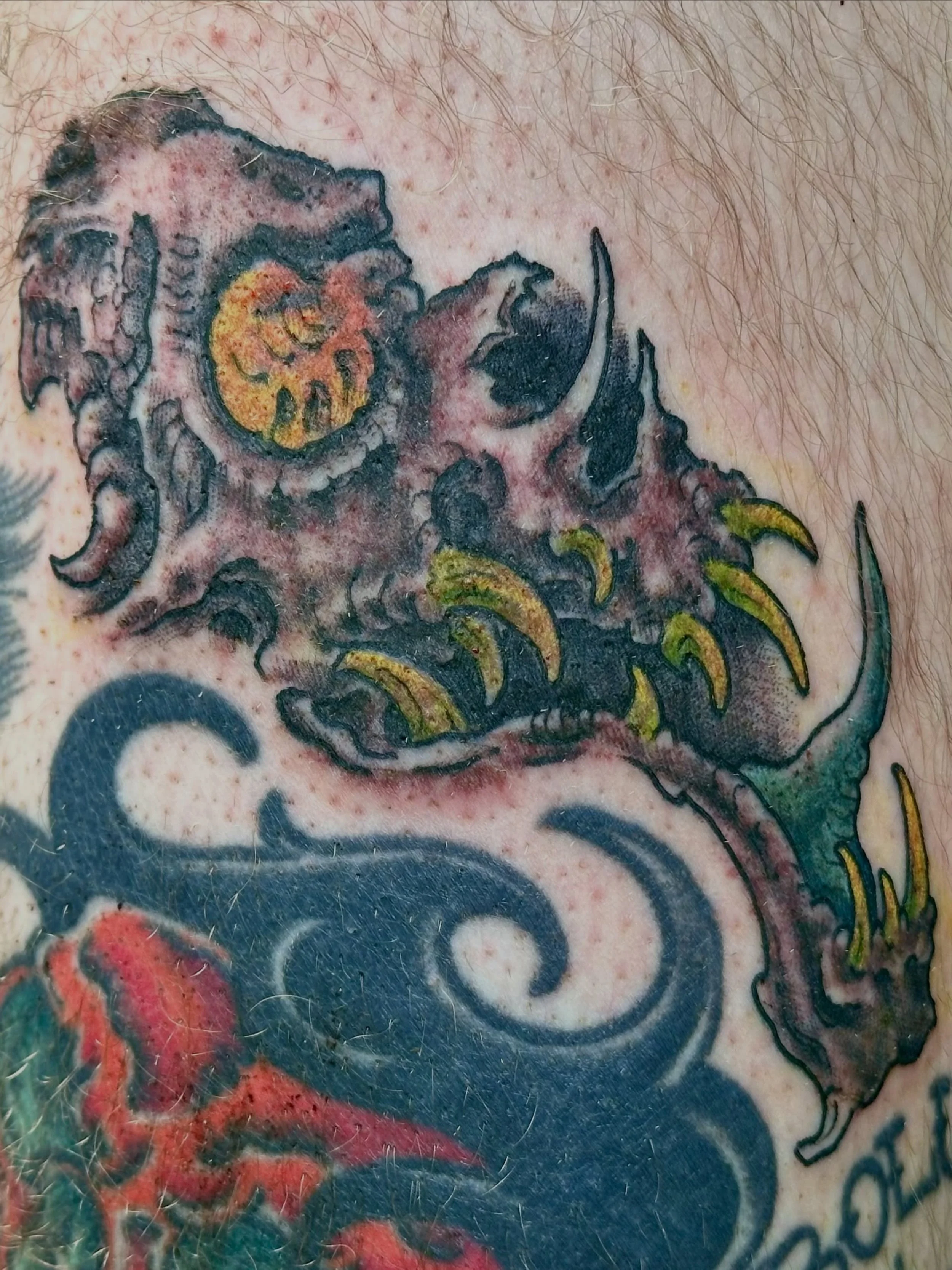 Skull tattoo done at @lefixtattoo in Copenhagen this past August. 

Currently booking for @greenpointtattooco until the end of 2026. To book, call the shop or click the link in my bio. 

#tattoos #biomechtattoo #skulltattoo #biomech #tattooartists