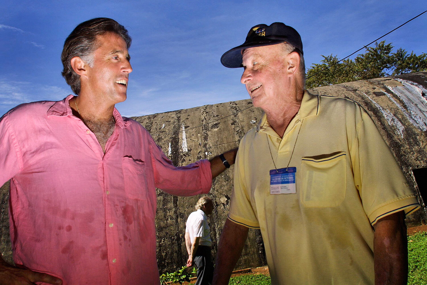 Cristopher Kennedy, actor and nephew of J.F. Kennedy talks to William Ecker, who was the pilot who flew over Cuba on October 23, 1962 during the Cuba crisis and took the reconnaissance photos that gave the Kennedy administration the proof that sovie