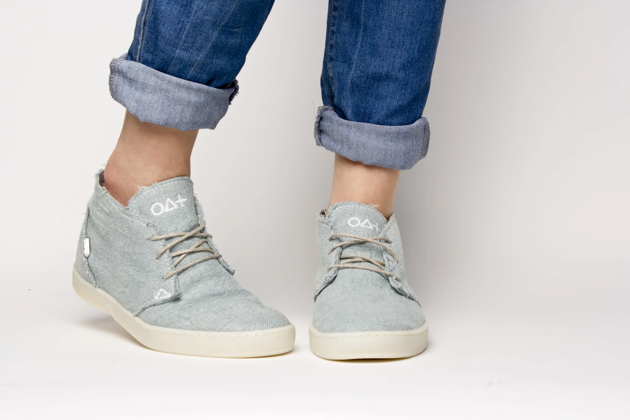 DuneMid-Feet.jpg