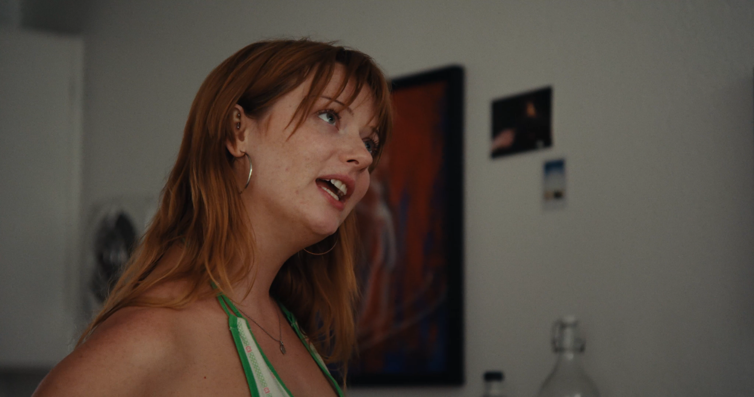 Muscle Beach_Press Still_04.png