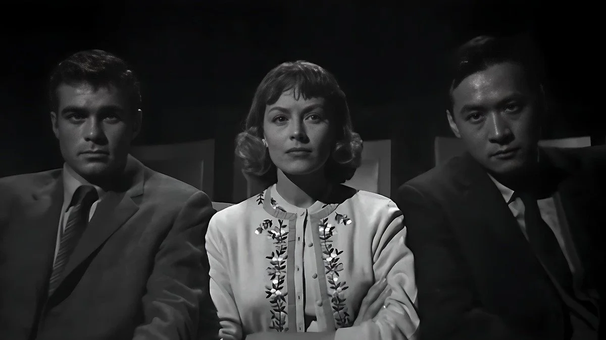 Crimson Kimono 02.jpg