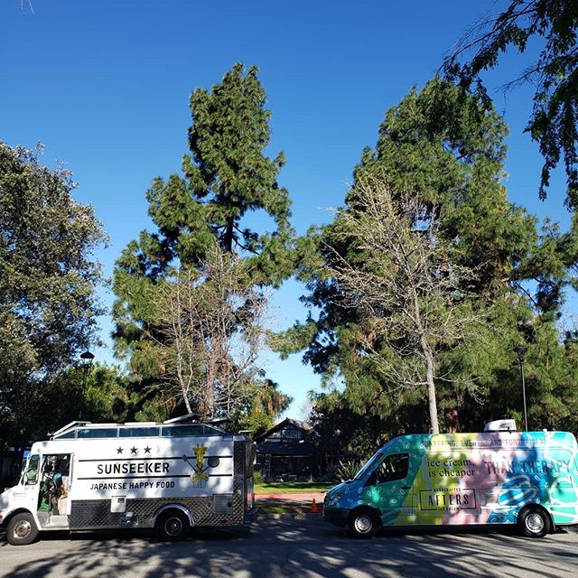 Beautiful morning from the Shoseian teahouse.
3/17/2019!!! Walk the garden, see the expertise craftsmanship throughout the teahouse with 3 public tea ceremonies, dancing, drums, food trucks, music, and all.

Thanks to the Japan Fountain and FOS. 
Hel