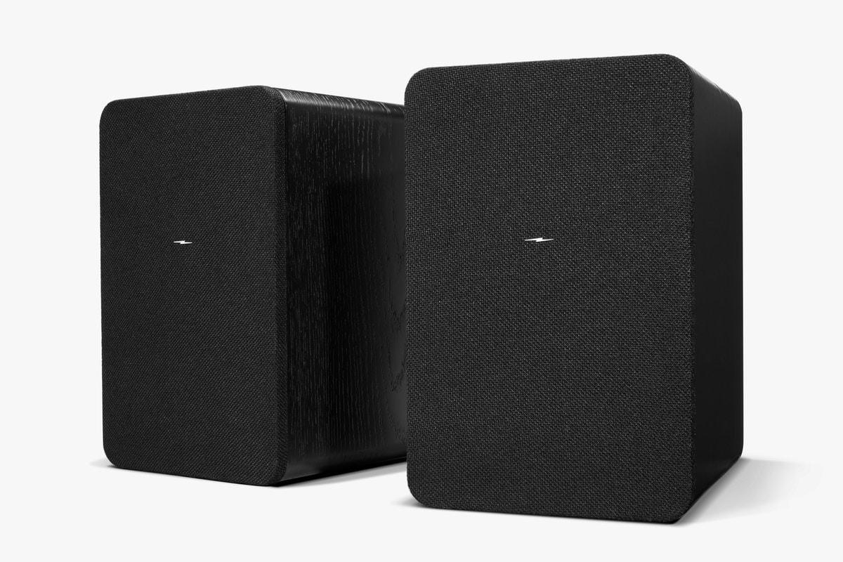 bookshelfspeakers2.0_black_groupside_v3_2.png.jpeg