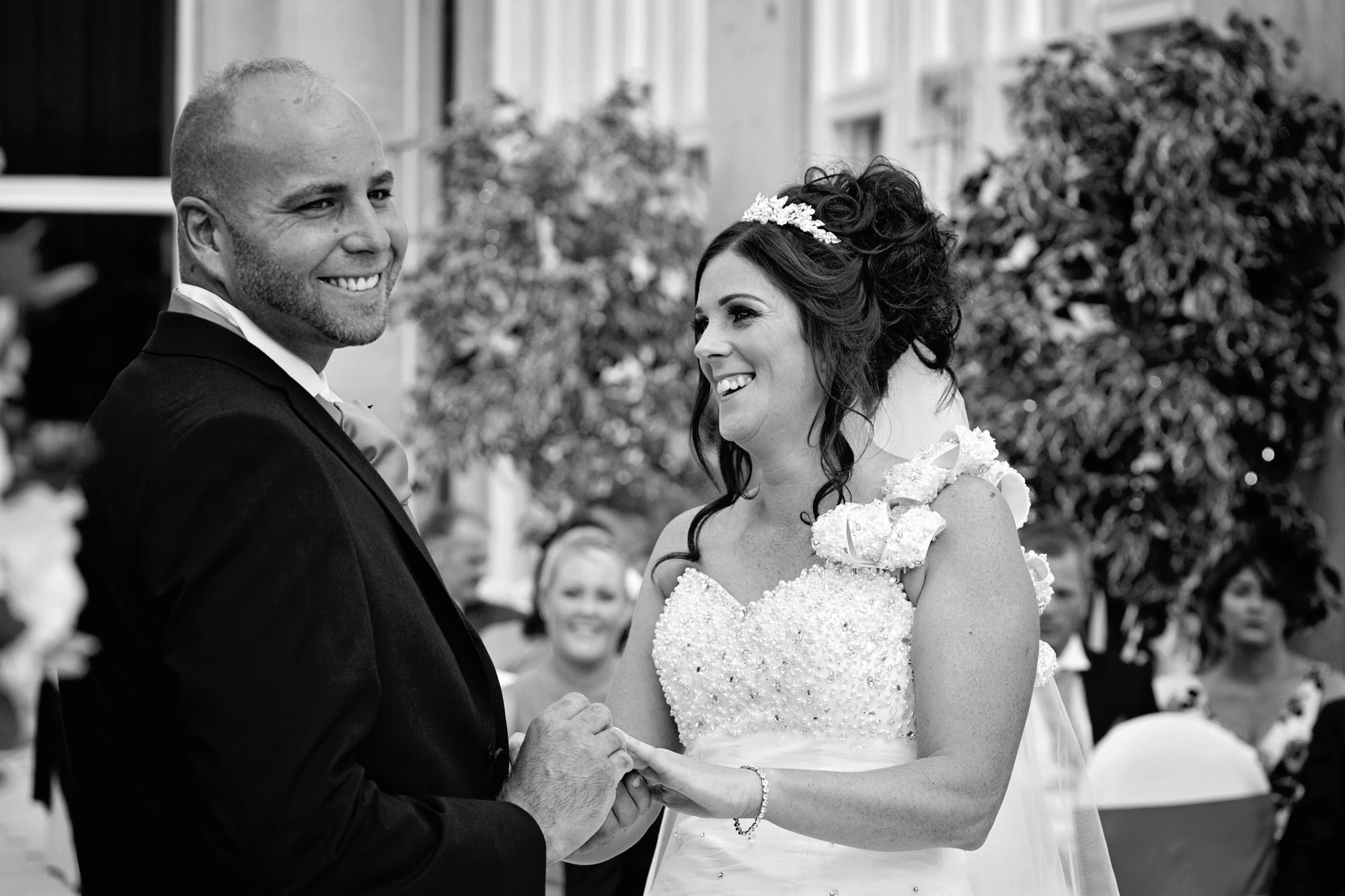 wedding at stoke rochford hall (12).jpg