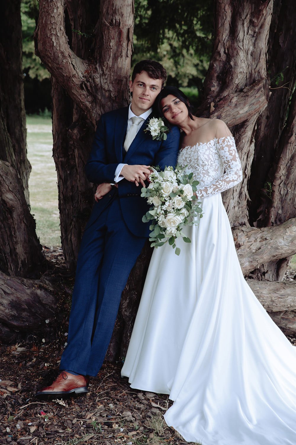 Bridal portrait at Barrington Hall