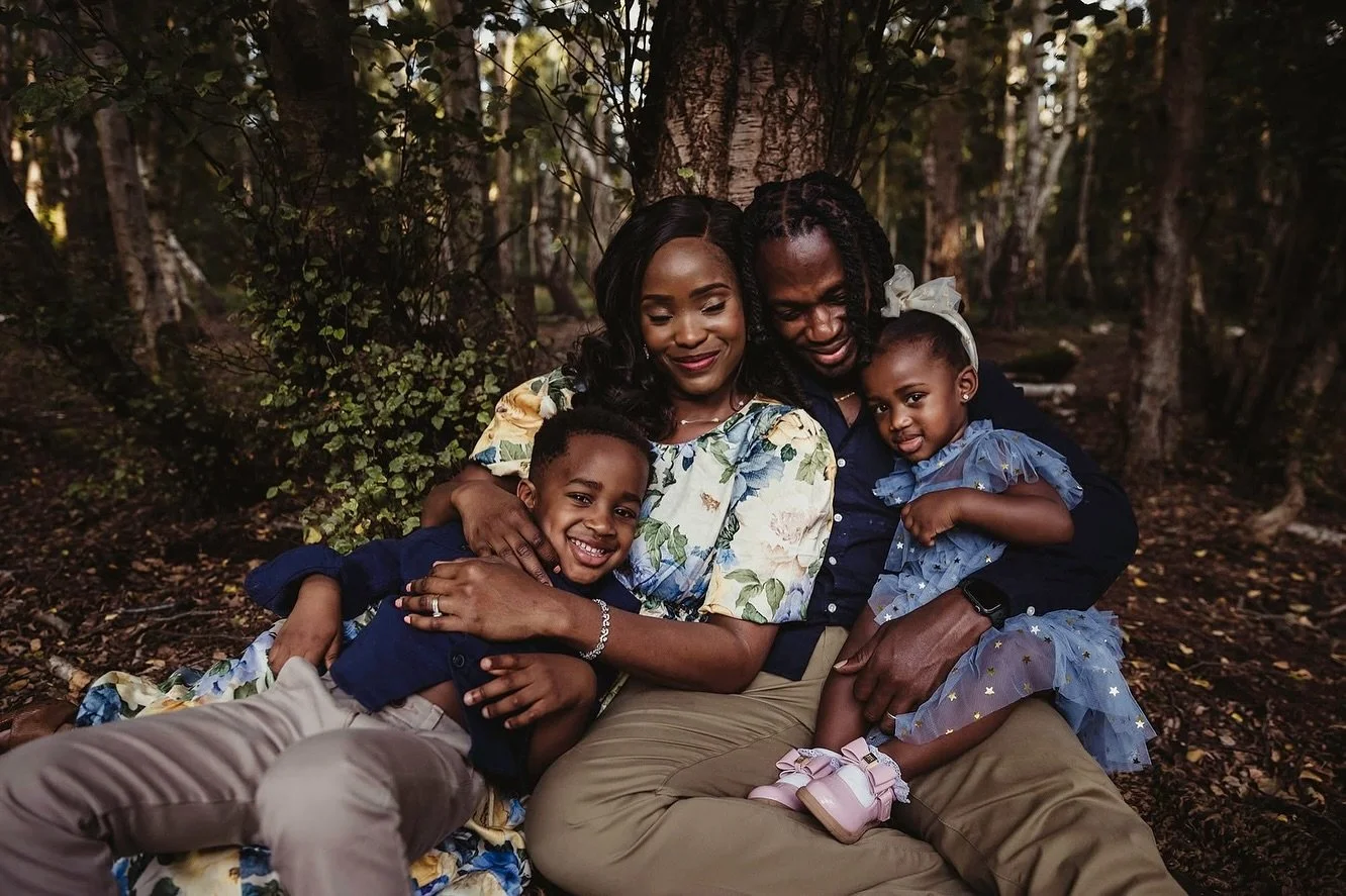 The beautiful Gharoro family rampaging around the woods. The children started shy and by the end they were so confident that we had to chase after them as they disappeared into the wilderness! 
😂
.
.
.
.
#familyphotospeterborough #familyphotoshoot 
