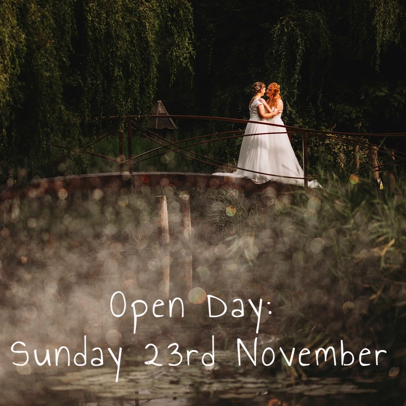 I'll be at the @crownhallfarm open day on Sunday 23rd November so come down and meet lots of great suppliers.

It's a beautiful venue surrounded by nature with lots of great spots for photos, including this bridge over the lake.
.
.
.
.
.
#crownhallf