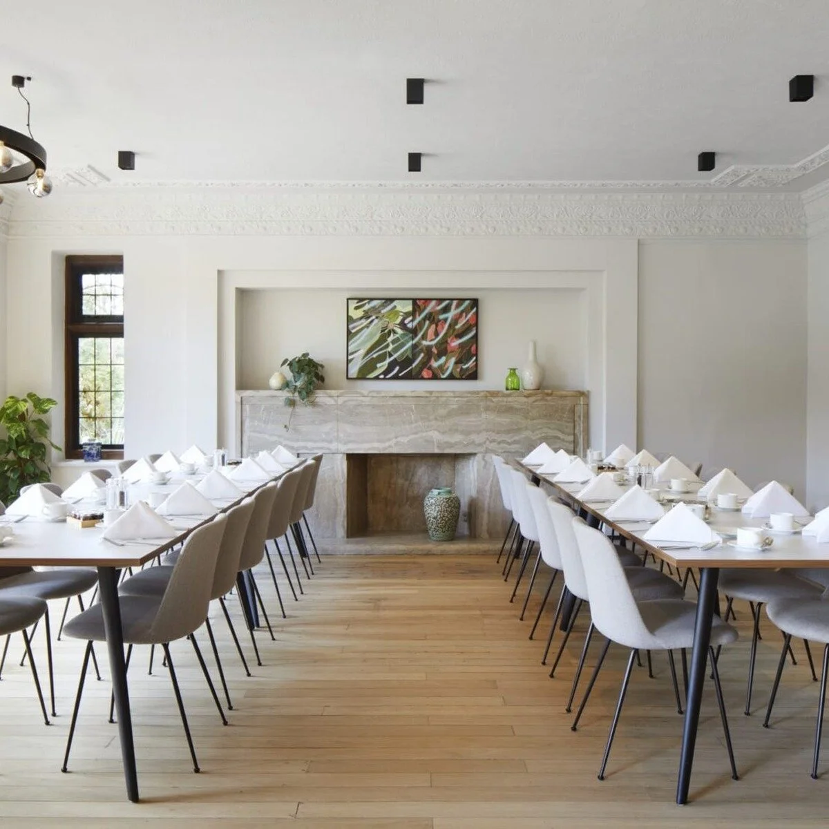 dining_room_square.jpg