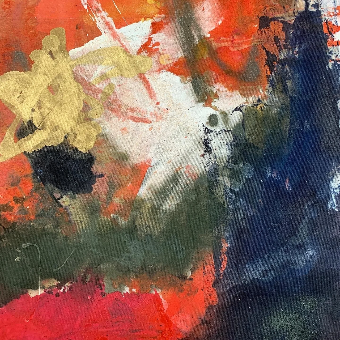 B3FA7483-3E99-4B4F-B19D-7E92405C0485