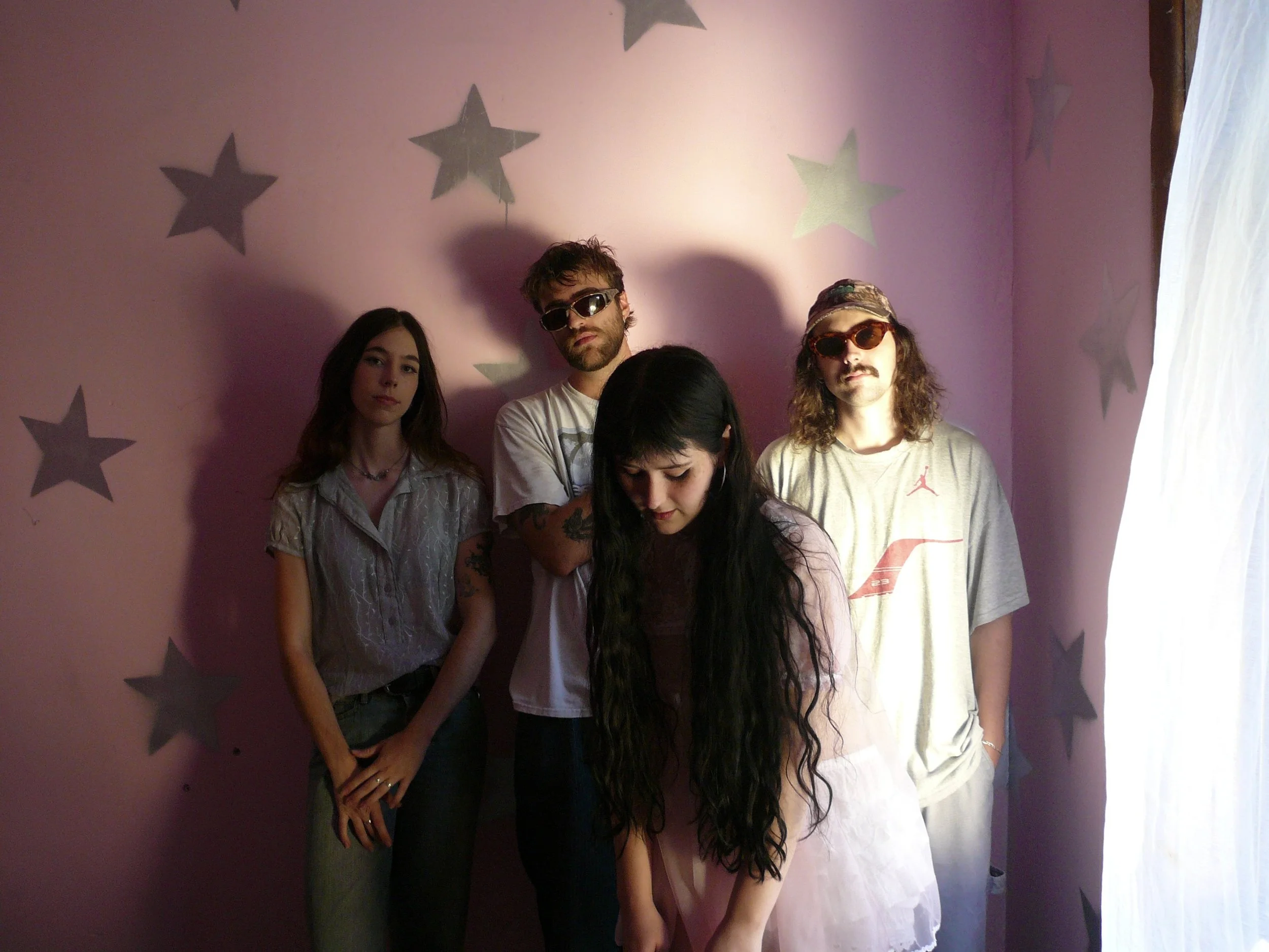 SESAME GIRL ON ‘SUPERSTAR’