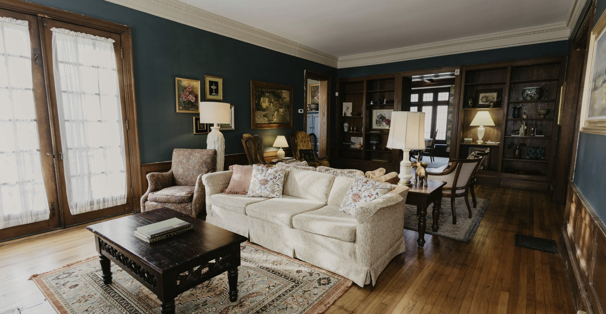 Living Room 2 b.png