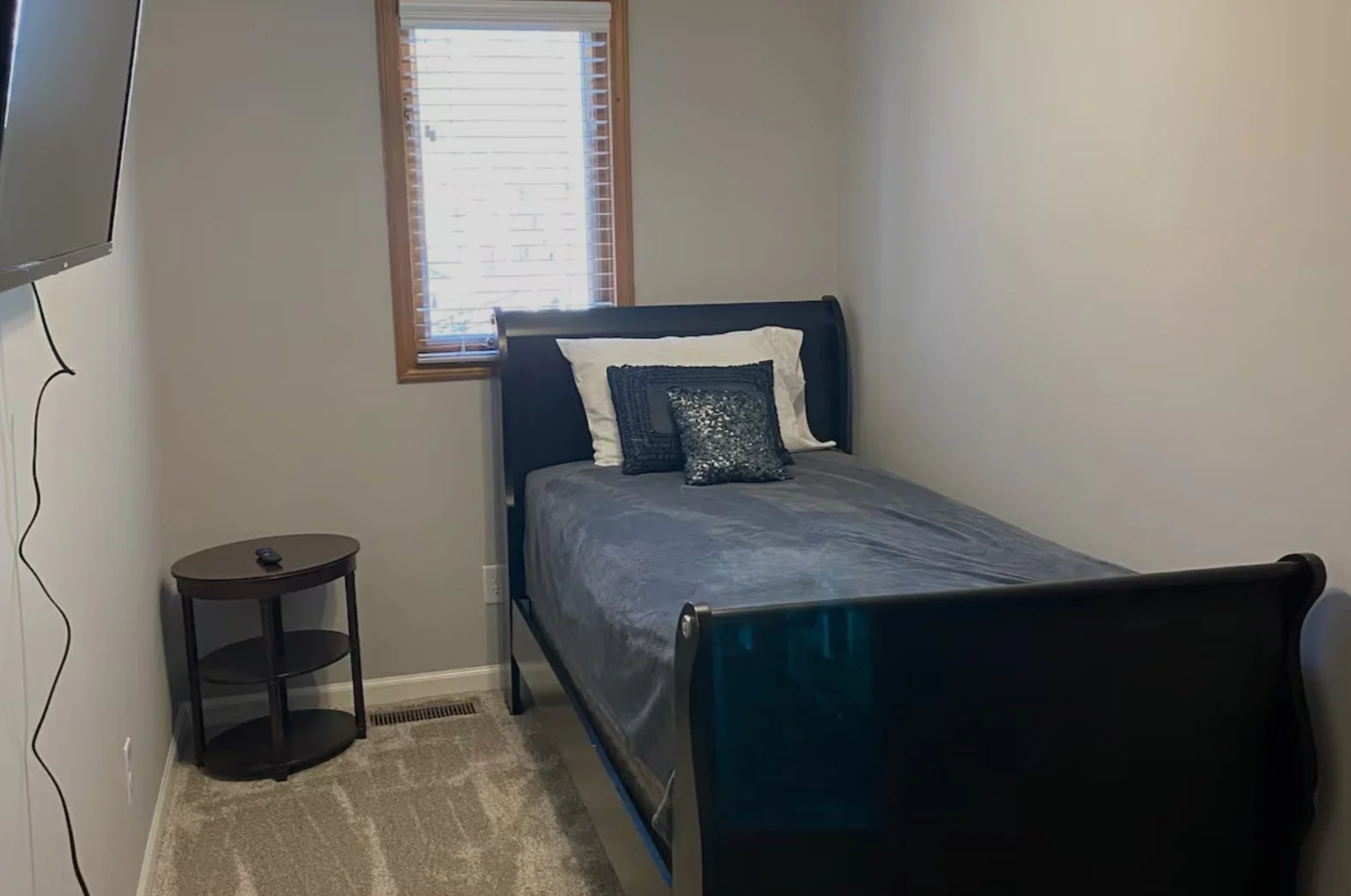 Single Bedroom