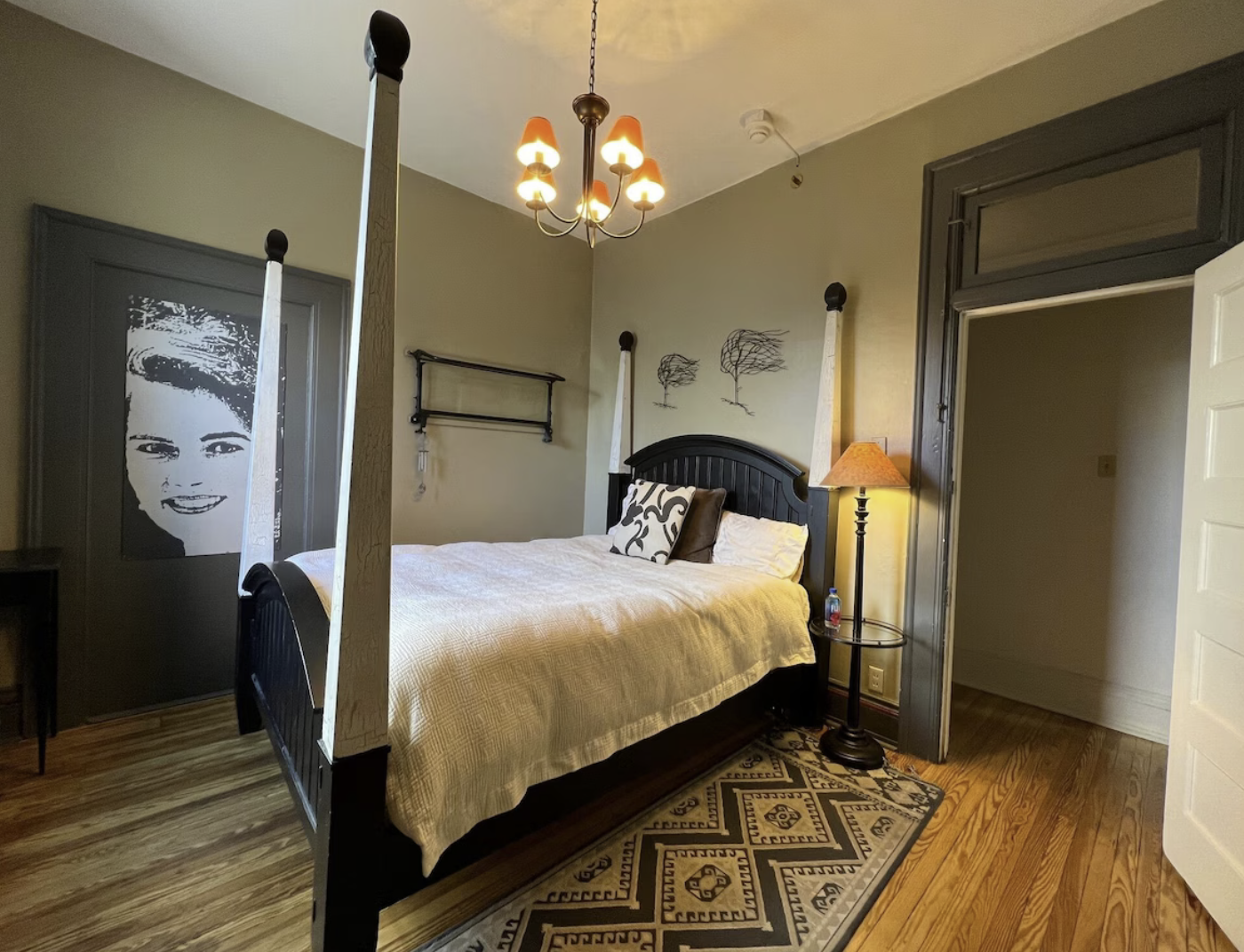 Wind Bedroom Queen