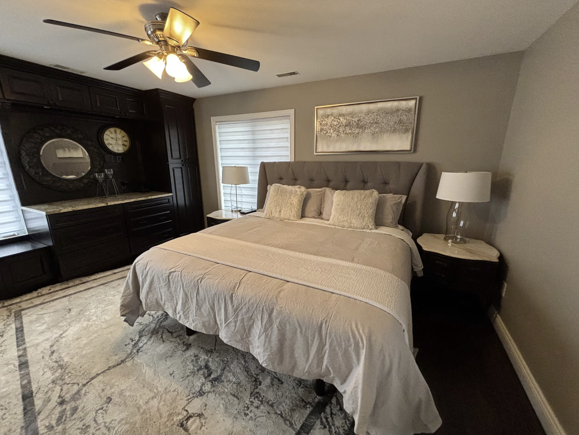 Bedroom 1 King