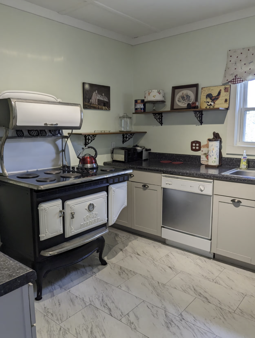 Kitchen (don't worry, that's an electric stove and oven)