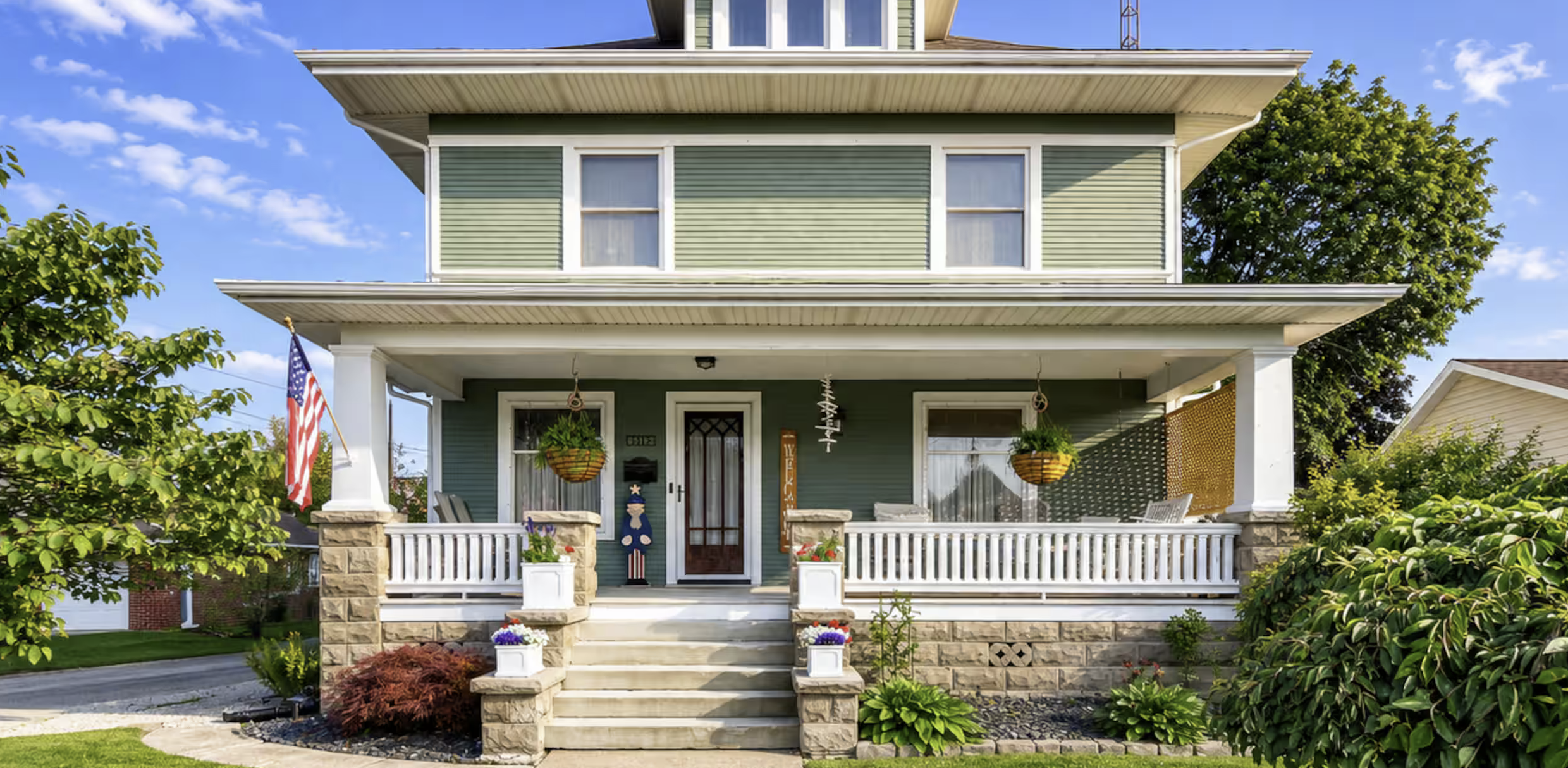 Port Clinton, OH, 5 BR, 6 beds, 2 baths, $1200 total, $240 each for 5, $200 for 6