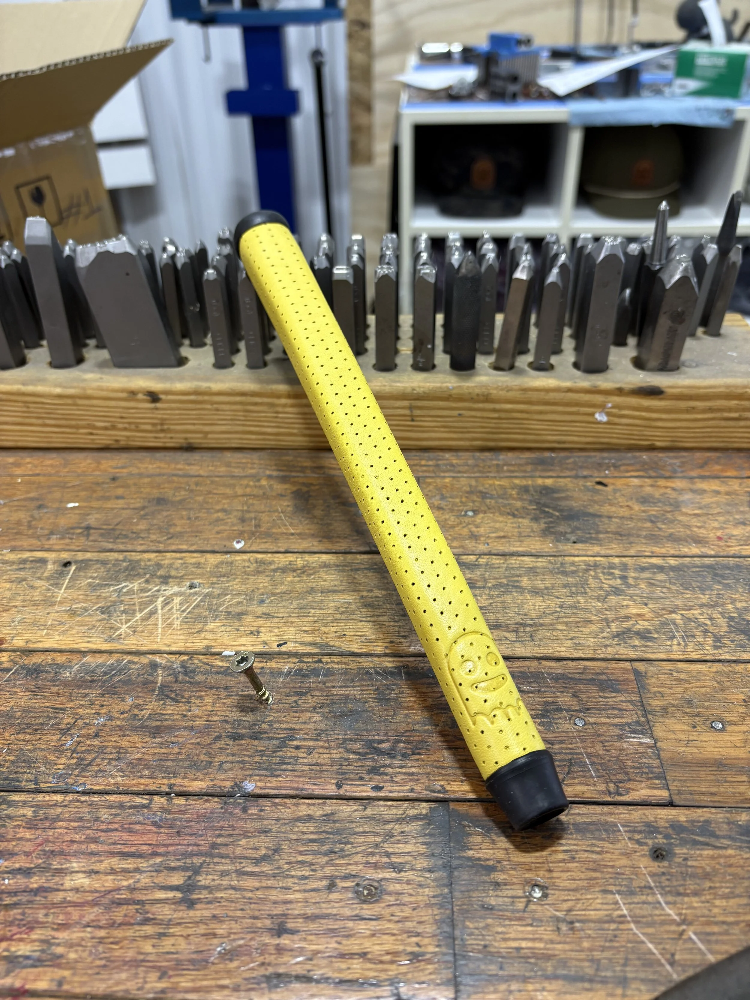 The Grip Master - Yellow