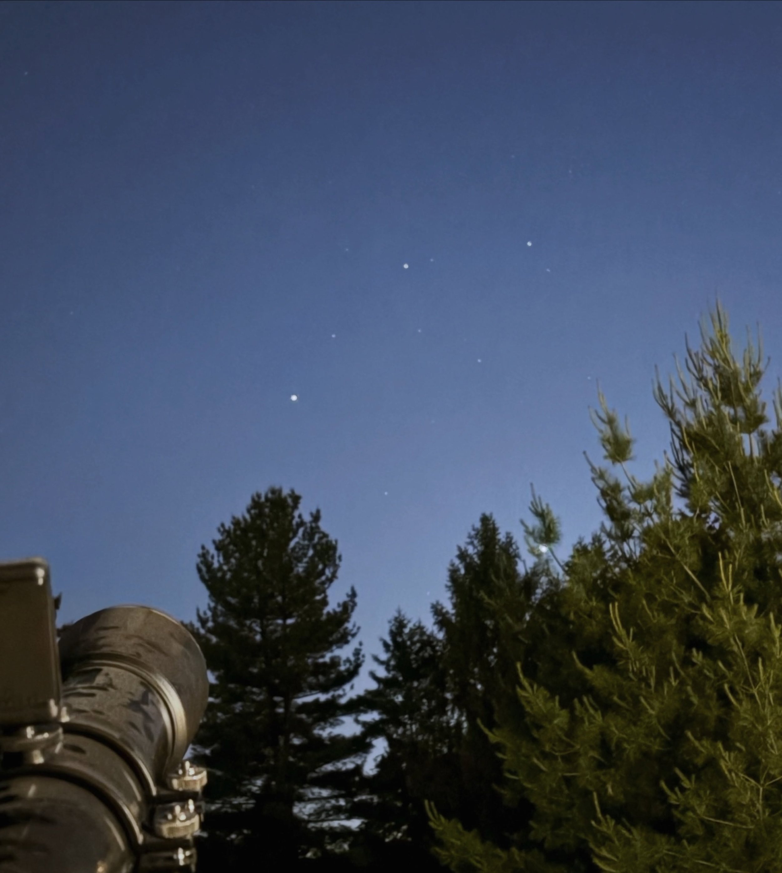 Behold! The beauty of Venus and Jupiter, moving ever closer in the setting sky. Let your astrology be visual now. Gaze upon them, and you will understand why these two planets are considered to be benefic in nature. You will understand why their alig