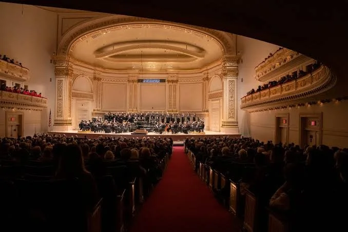 VISSI D'ARTE GALA CONCERT