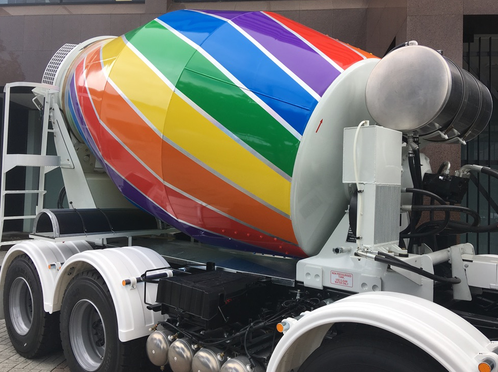  rainbow truck tooled around auckland 