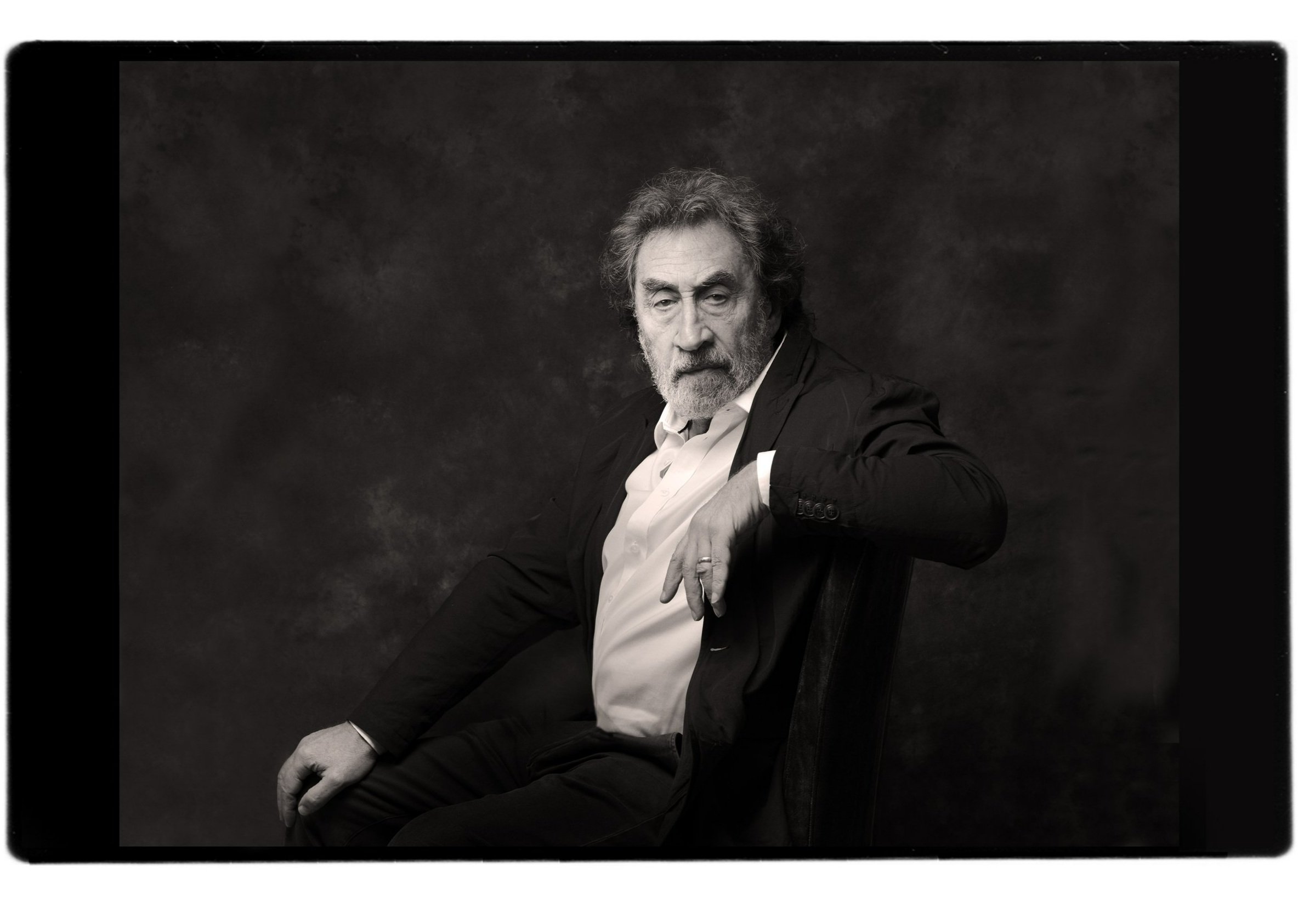  Howard Jacobson 